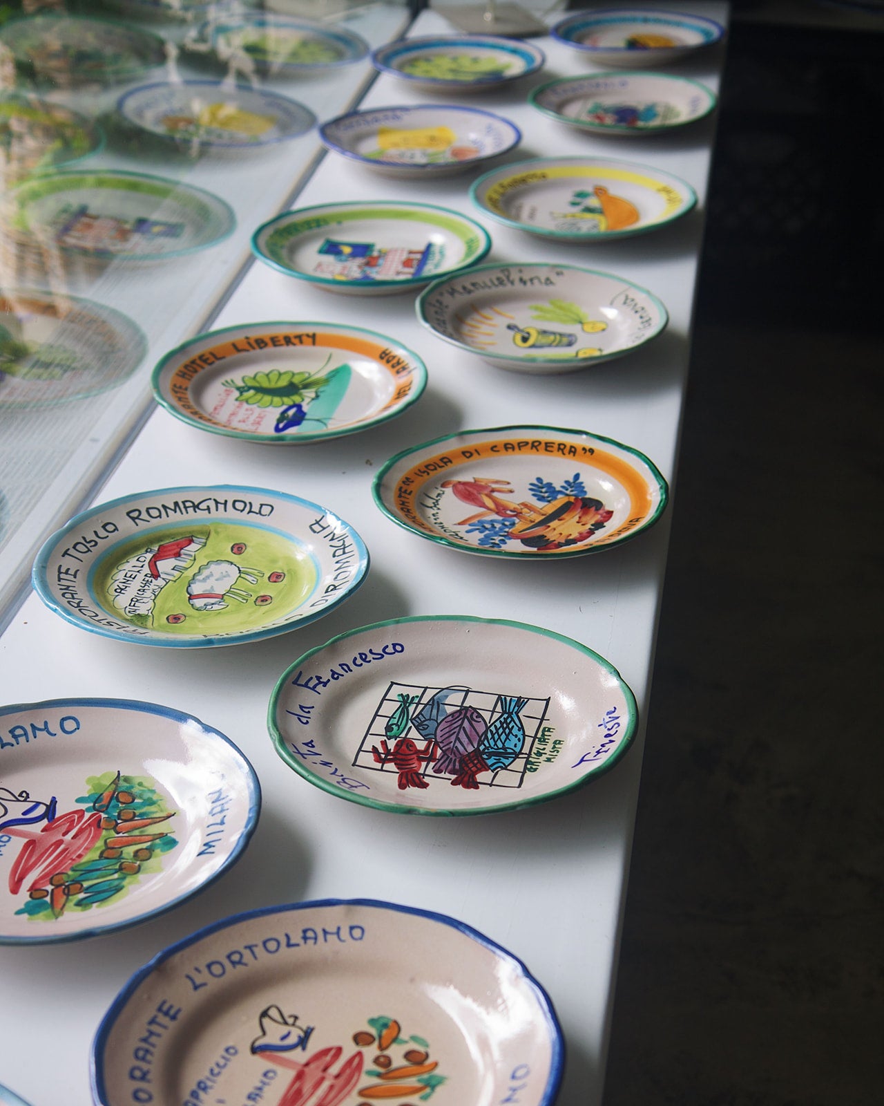 Buon Ricardo Dinner Plates