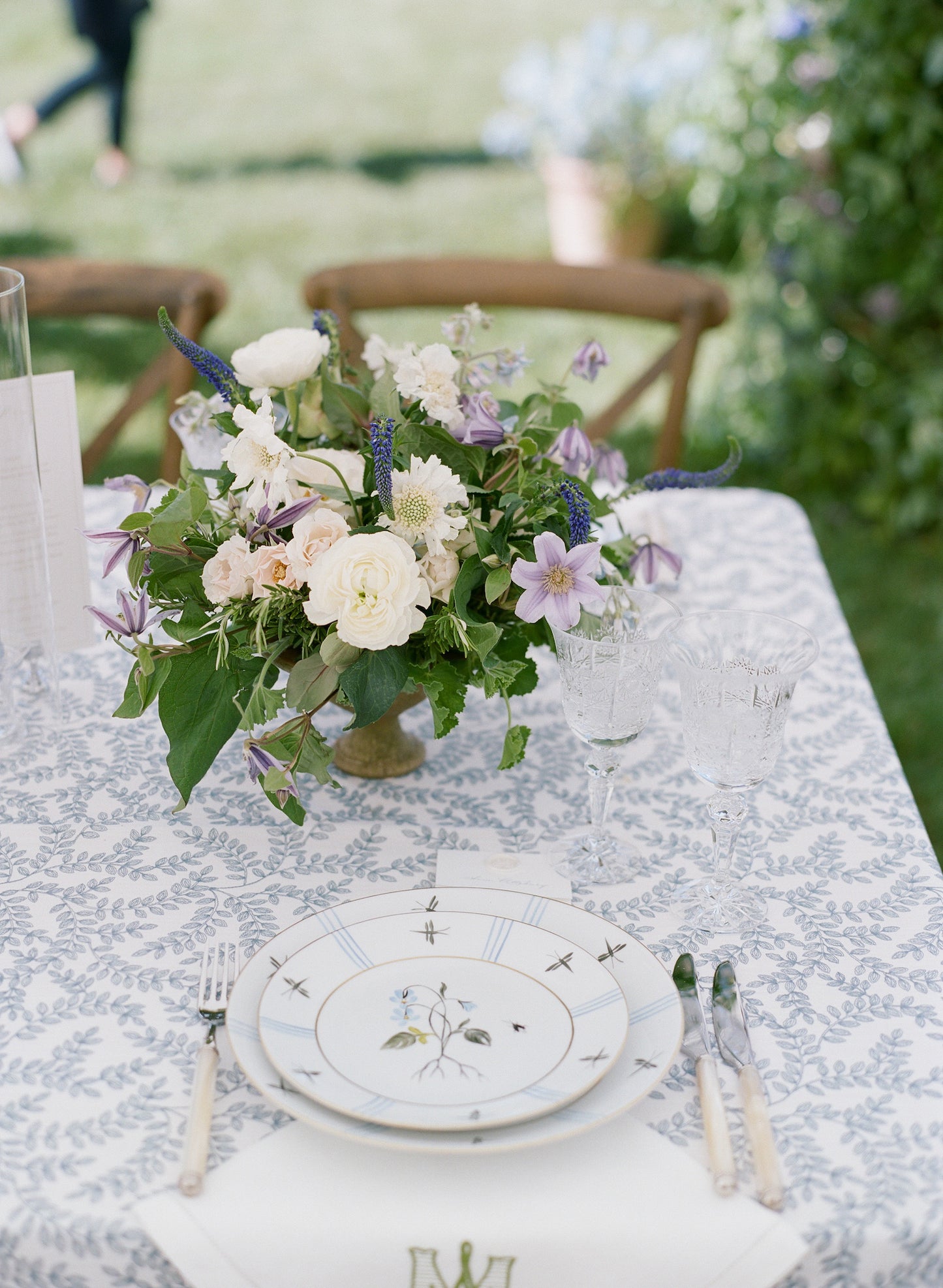 BOTANIQUE CHARGER PLATE